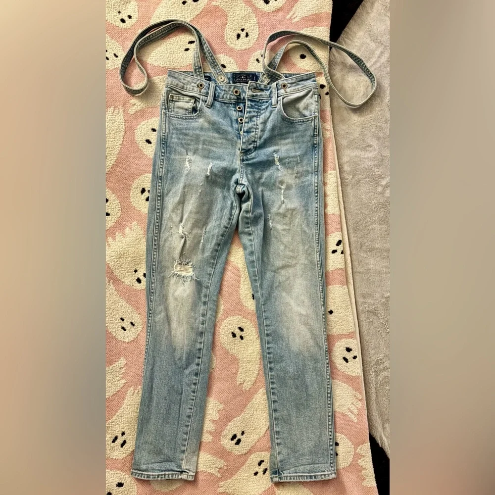 Lucky Brand - High Waist Tomboy Distressed Women's Jeans with Removable Straps - Picture 2 of 4